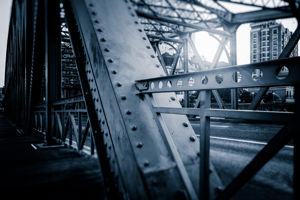 elementos estructurales en acero